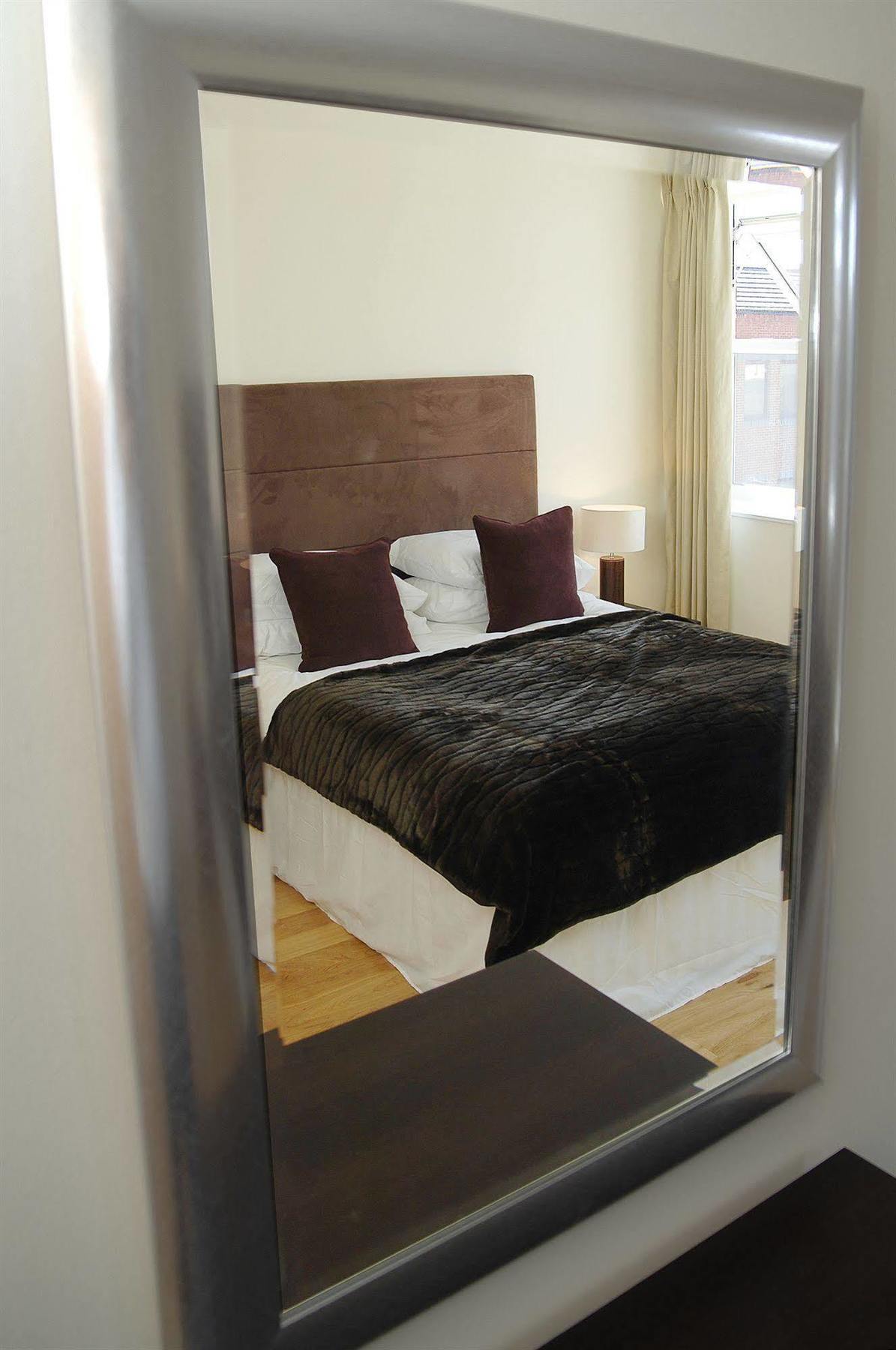 Max At Reading Number 18 Serviced Apartments Room photo